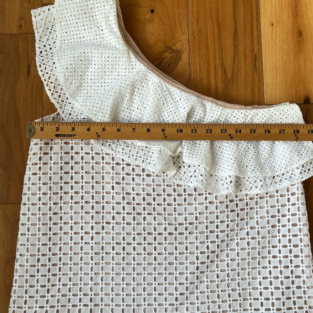 J. Crew One-Shoulder Ruffle Eyelet Top. Size 8 - Picture 10 of 13